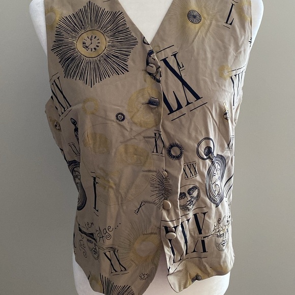 Ann May time clock vest - Picture 6 of 10